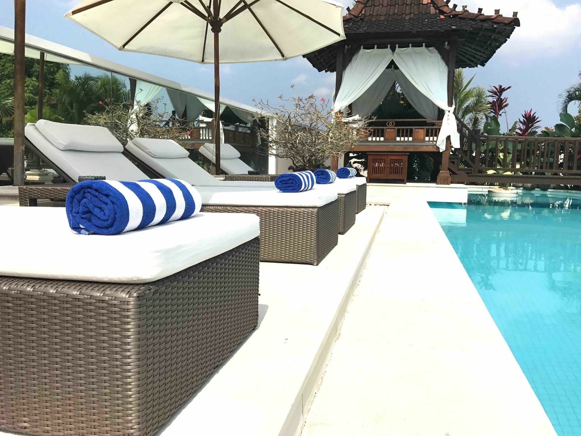 Villa Jaal Kuta  Exterior photo
